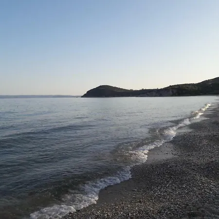 Apartament Cute With Romantic View Pyrgadikia